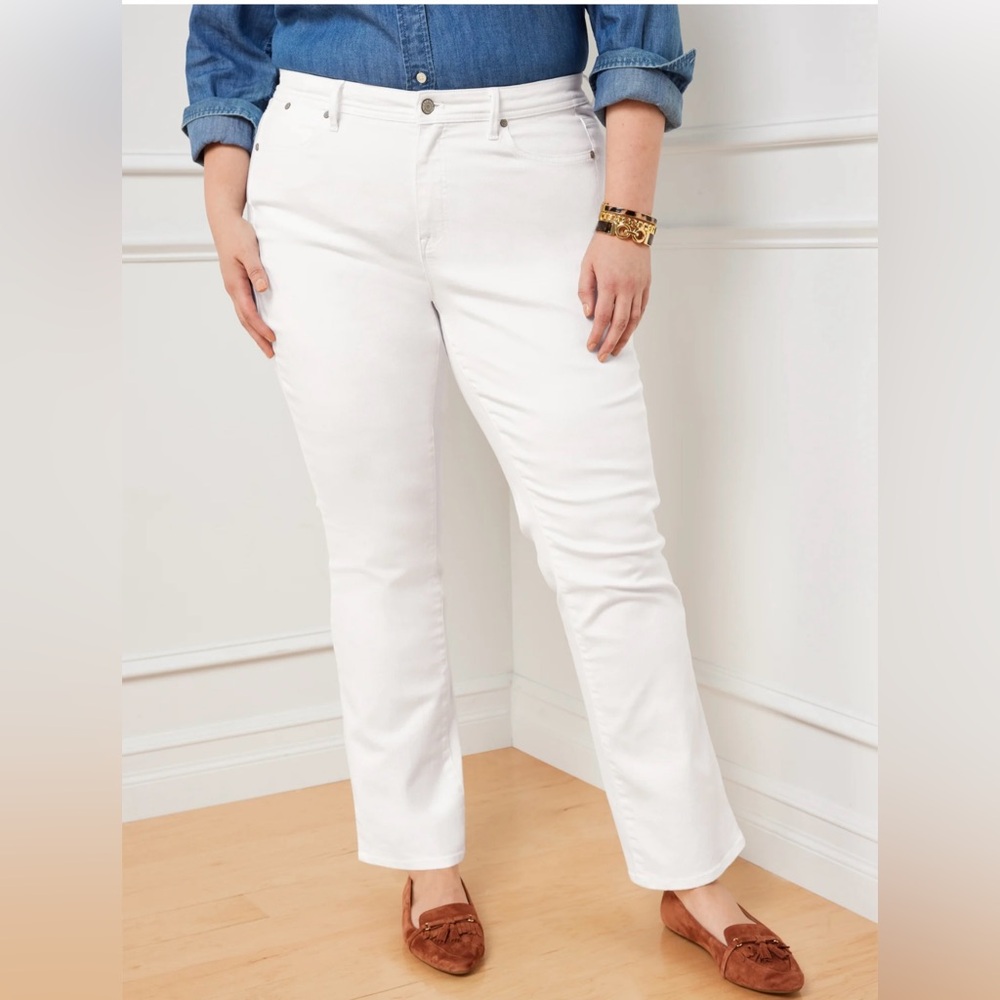 Talbots women’s size 18WP straight leg‎ stretch white jeans
